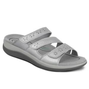 NIB OrthoFeet Sahara Silver Metallic Gray Sz 7